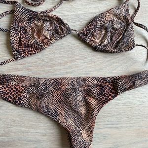 boys+arrows rare snake print bikini set.